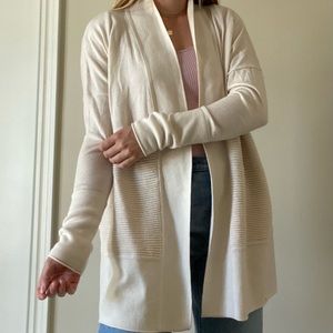 Lululemon cream cardigan, barely worn size 8